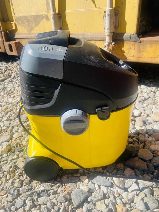 Aspirator cu spălare Kärcher SE 5.100