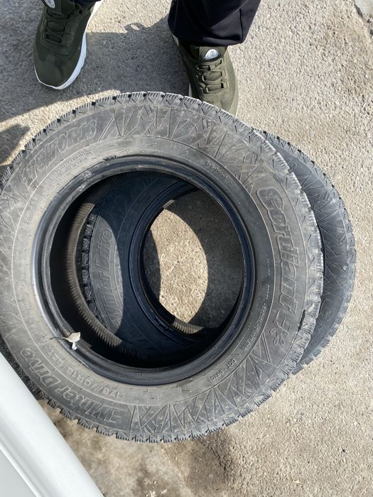 Зимные шины комплект 175/70/13