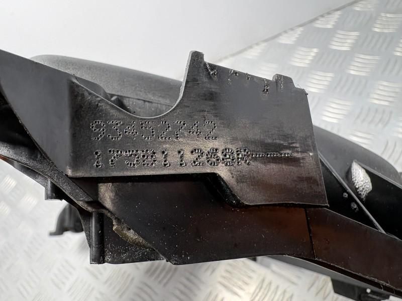 Capac motor Renault Trafic 3 1.6 dCi Biturbo 120 cp 88 kw (FGMB) R9M-4