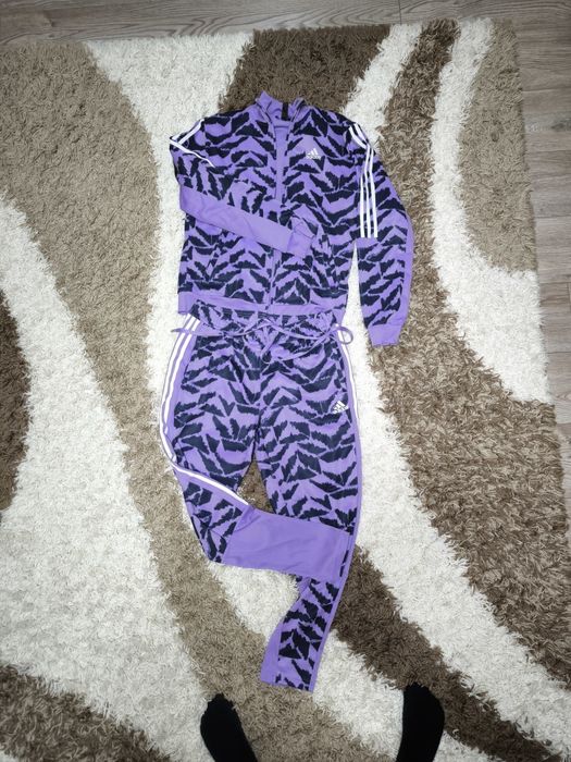 Оригинални дамски  анцузи Adidas