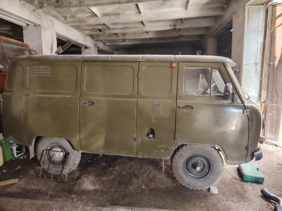 Продам уаз буханку