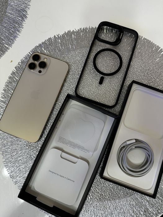 Iphone 13 PRO MAX GOLD 128 GB 1750 lei