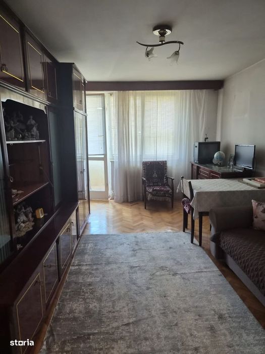 Vand 2 cam Mureseni confort 1 [balcon inchis in termopan]