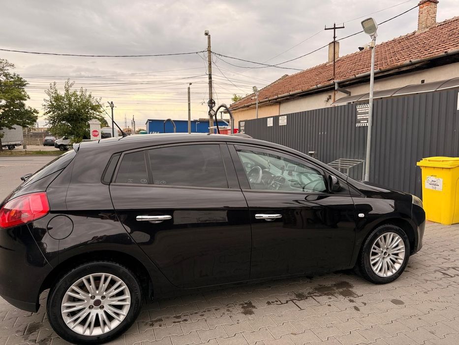 Vând Fiat Bravo 2011