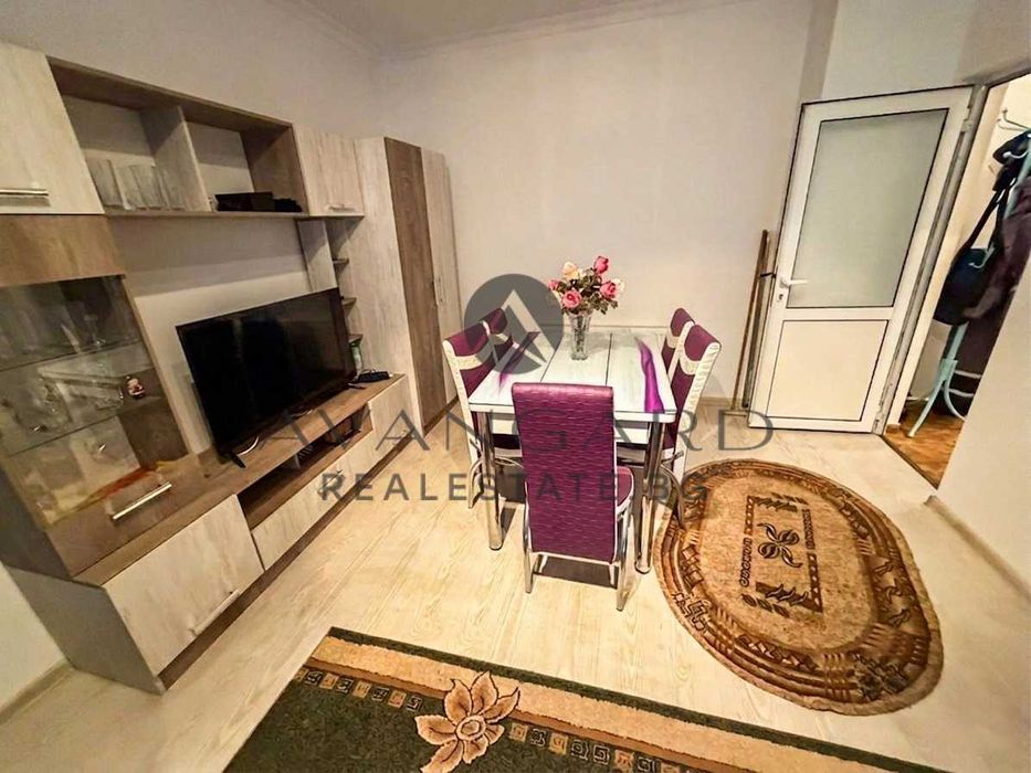Продава се Двустаен апартамент в Пловдив, Кършияка - 45 кв.м за 963 €/кв.м - Снимка #1