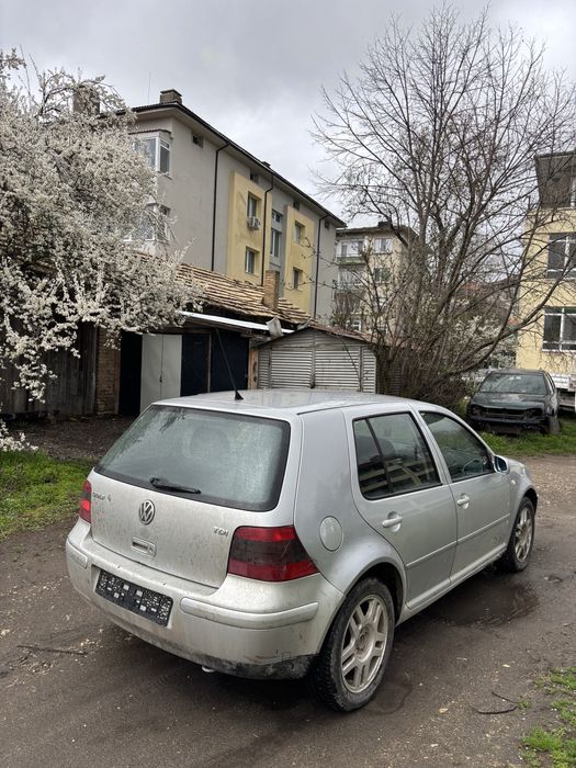 Голф 4 1.9 тди и 1.4 на части