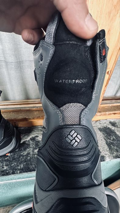 Columbia omni-heat bugaboot plus electric boots