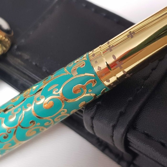 Pix montblanc Ed Joseph II , model superb cu  mina roller 710M