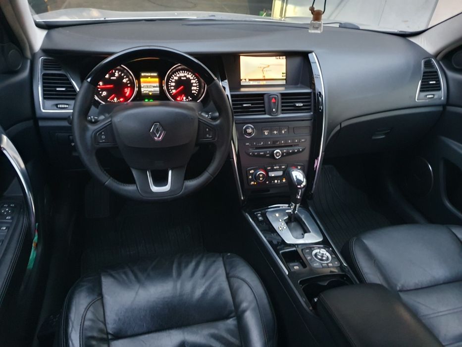 Renault Latitude Initiale Paris 2012 cutie automată