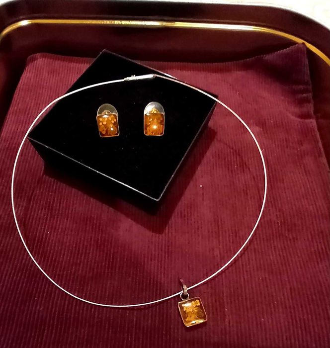 Колие филигран, кръстче, гривни, обеци, гердан, брошки, портмоне