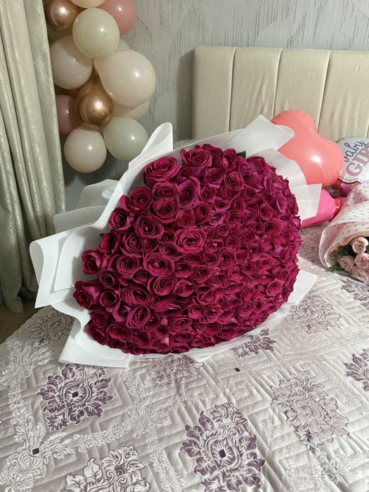 151 роза, покупали 11 числа вечером