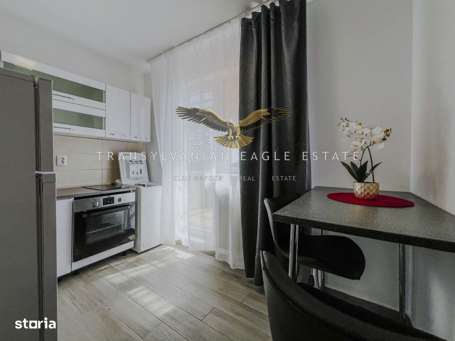 Mini penthouse modern cu terasa superba|Mihai Romanul/Buna Ziua