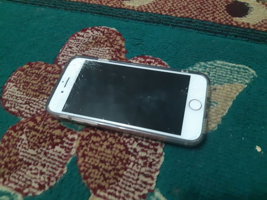 iPhone 7 32 100akb