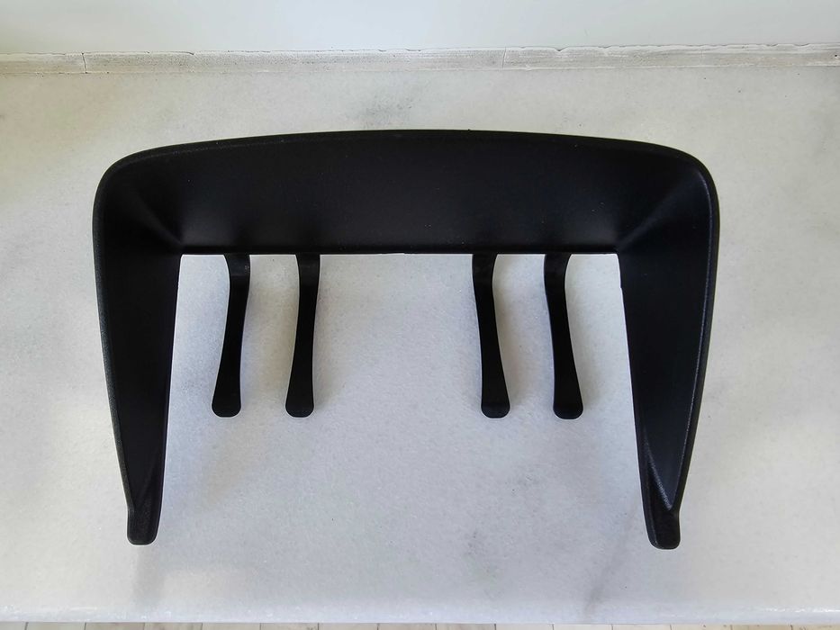 Продавам GPS GARMIN с автоматична задна камера