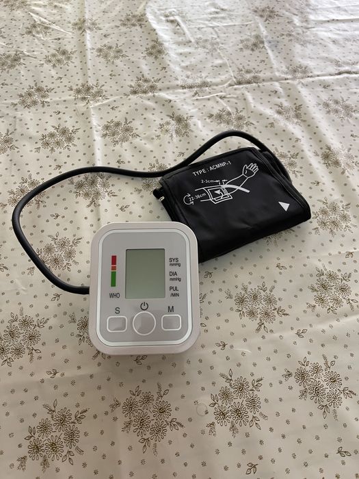 Электронный тонометр Измерение давления Новый  Davleniya olchidigan