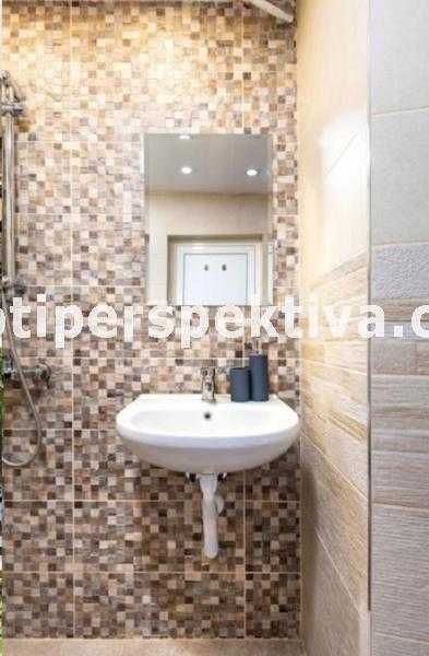 Продава се Двустаен апартамент в Пловдив, Център - 52 кв.м за 3077 €/кв.м - Снимка #7