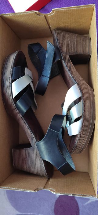 Дамски летни сандали