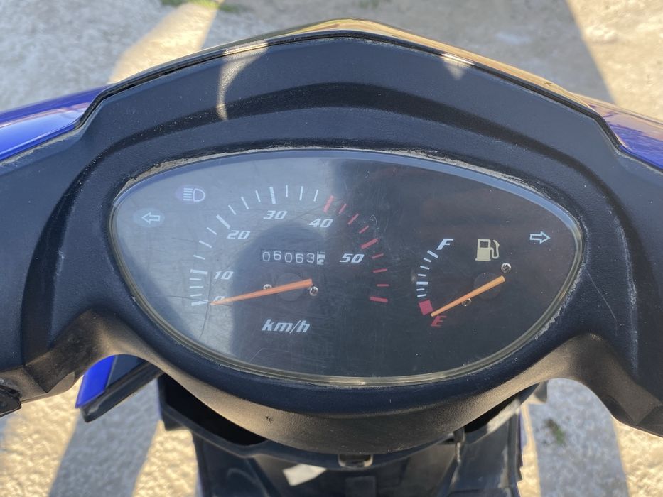 Продается скутер M8