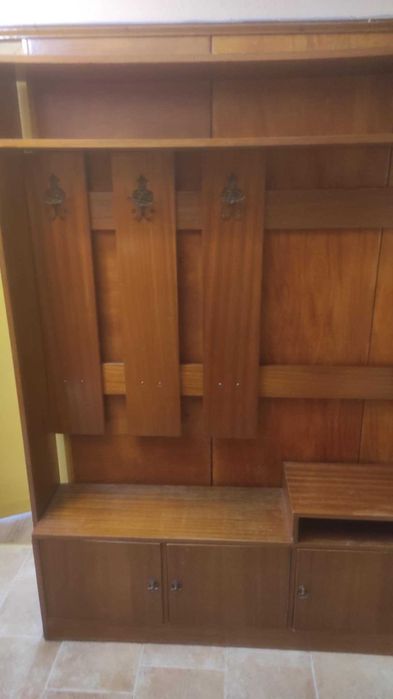 Портманто (закачалка за дрехи)