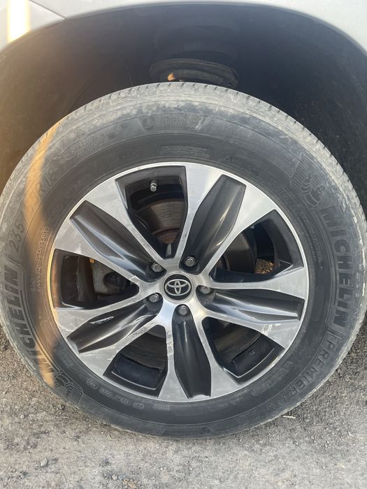 Титанка хайландер Р18