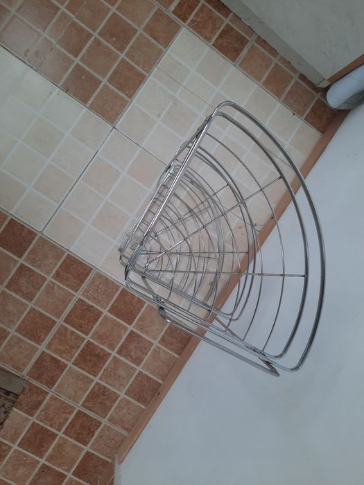 Ванная полочка металлические.