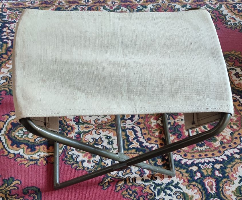 Стул складной металлический мощный