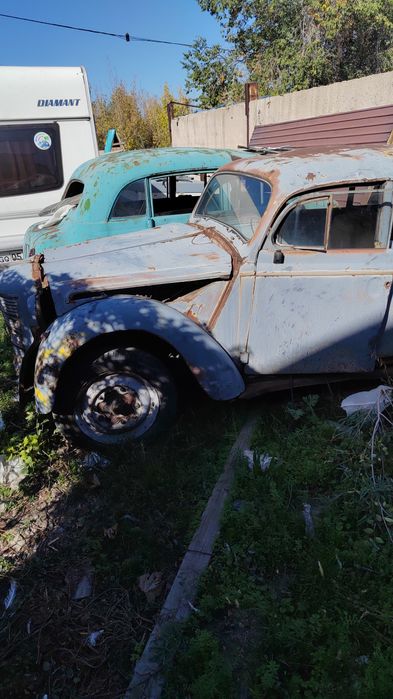 Москвич401 продам