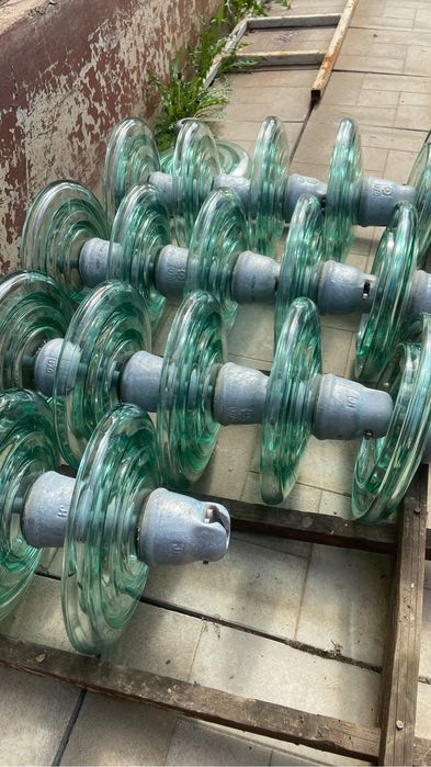 Продам изоляторы пс 70