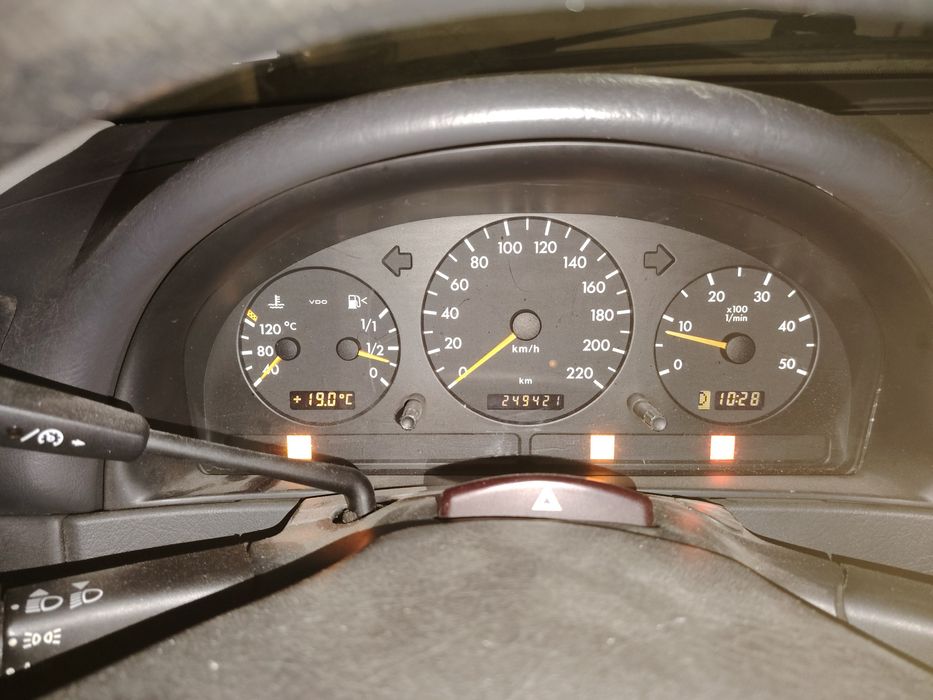 Mercedes-Benz ML 270