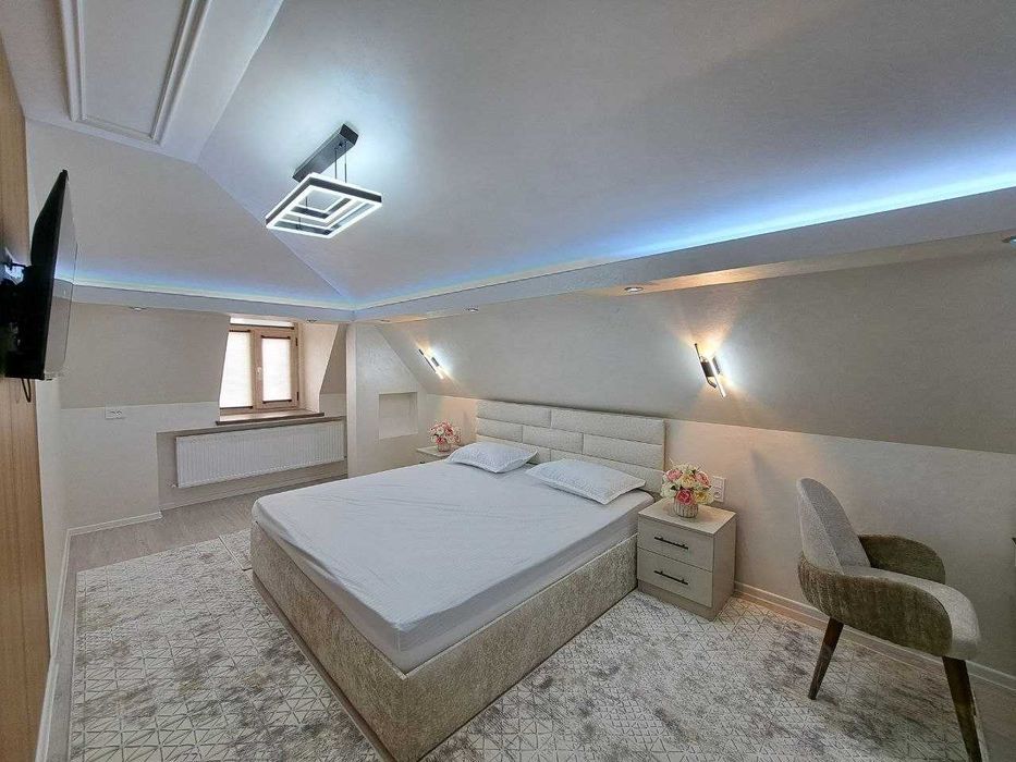 4х комнатная ЛЮКС квартира (мансарда) 118кв/м, Вокзал