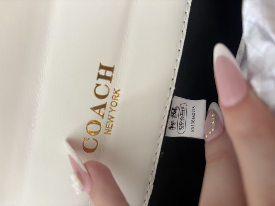 Geanta coach in conditie foarte buna