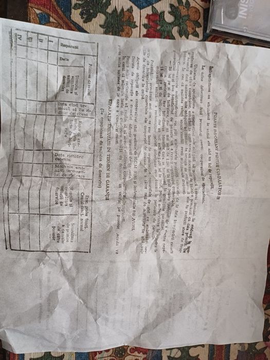 Ceas de masa Victoria funcțional in cutie originala