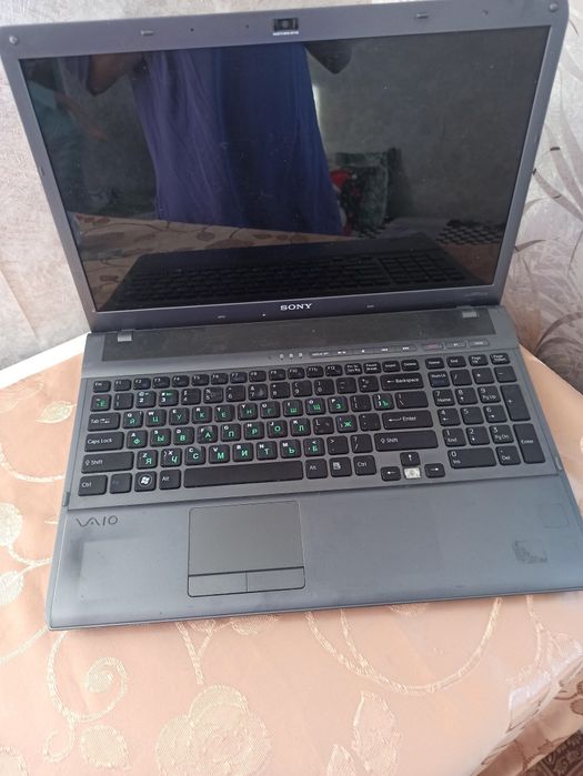 Продам ноутбук на запчасти