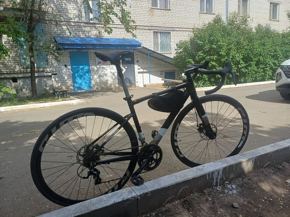 Шоссейный гибрид
