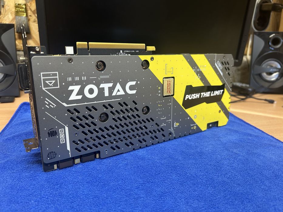 Видеокарта GTX 1070 TI Zotac EXTREME AMP