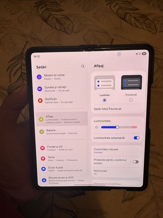 Samsung galaxy fold 3 CA NOU totul functional