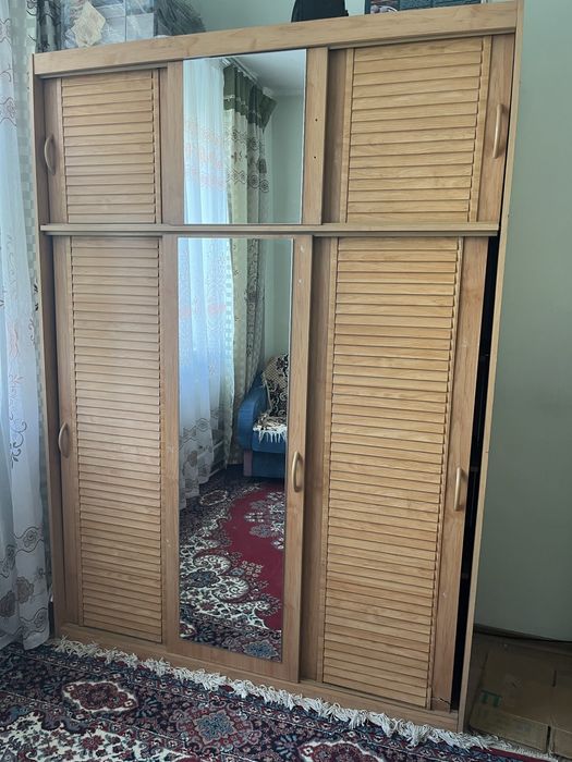 Шкаф одежный, 145х200х57