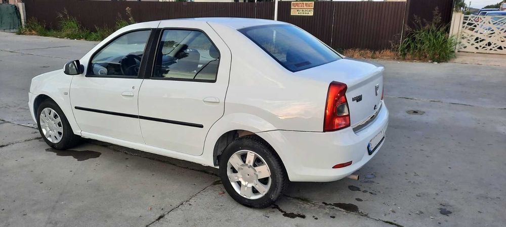 Dacia Logan 1.4 MPI 2011