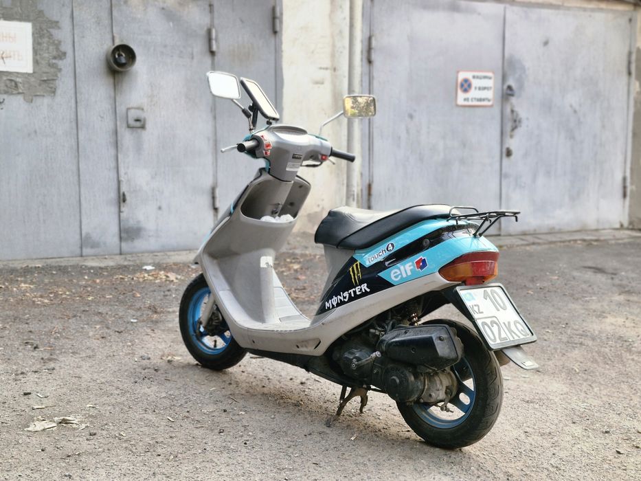 Скутер, мопед Honda Dio AF27