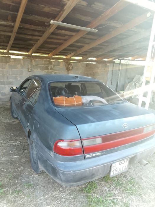 Tayota corona 1992