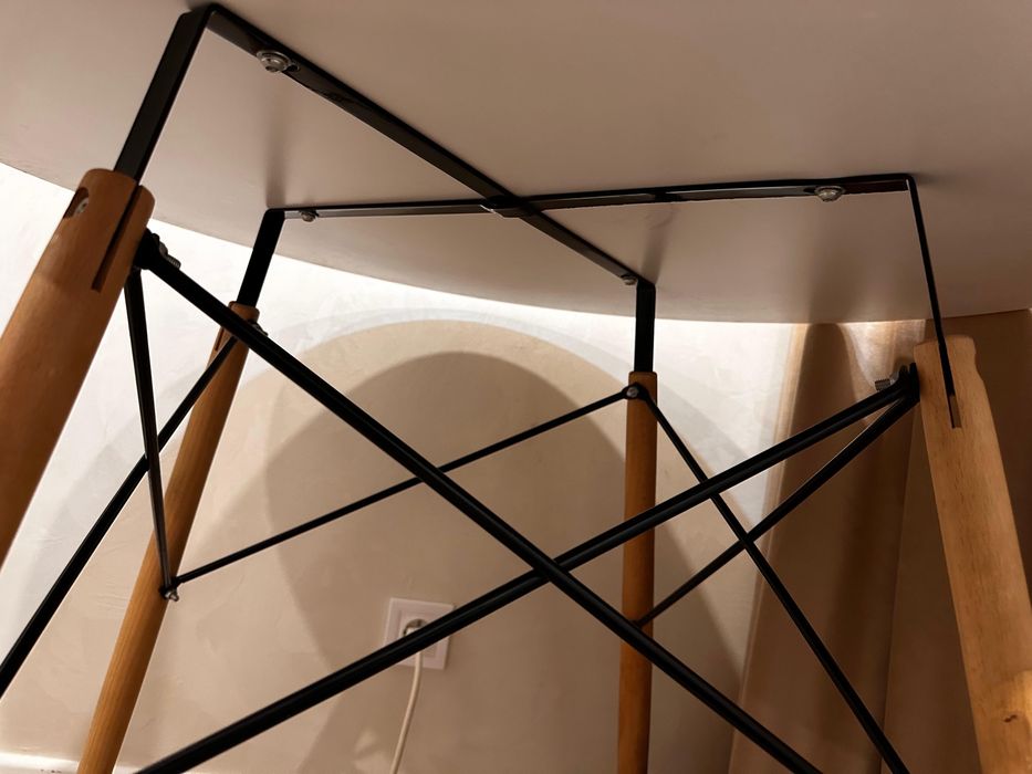 Продам кухонный стол