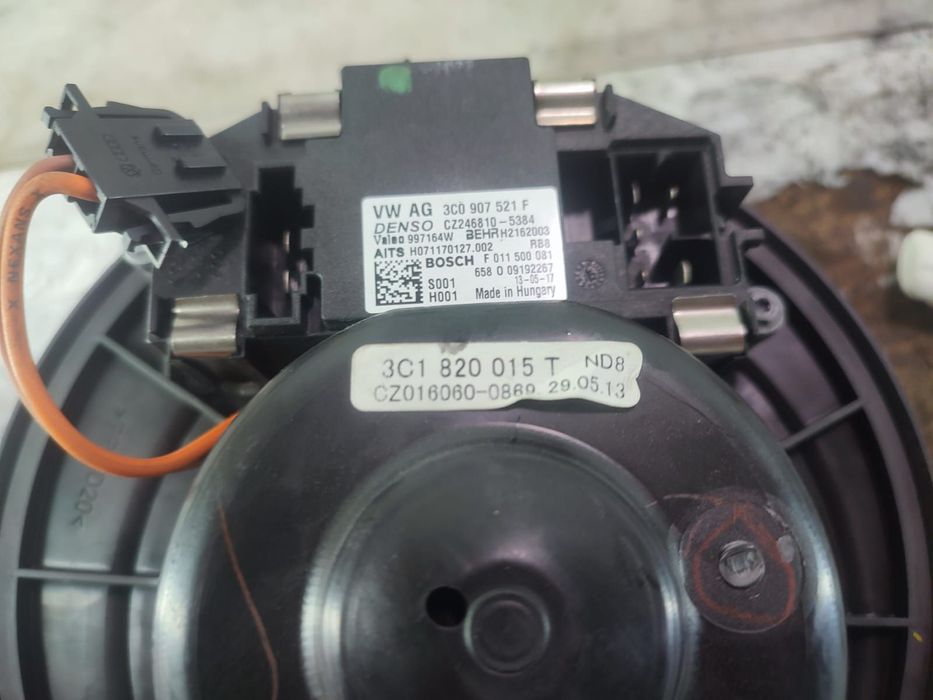 Aeroterma bord 3c1820015t Audi A3 8P/8PA [2th facelift] [2008 - 2013]