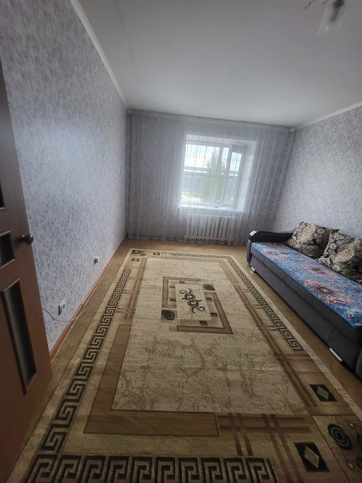 Продам 2 ух комн кв район Берекке