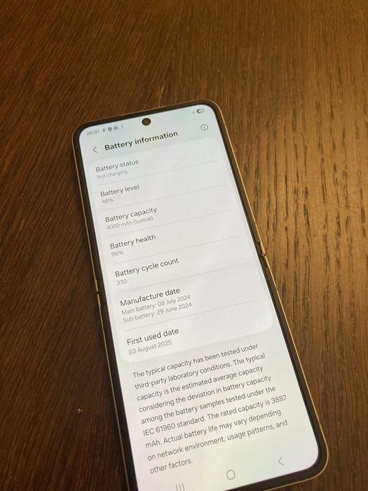 Samsung Galaxy Zflip 6 256GB/12GB