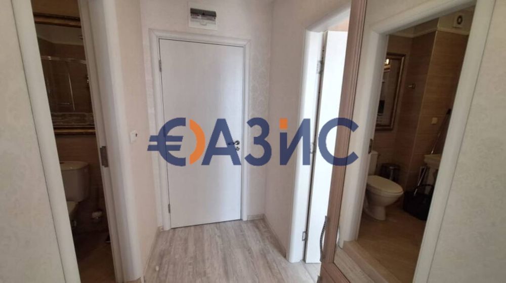 Продава се Двустаен апартамент в к.к. Слънчев бряг - 48 кв.м за 1169 €/кв.м - Снимка #2