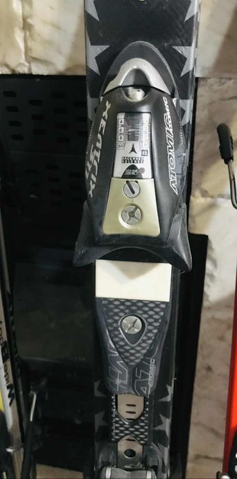 Моделът "Public Enemy" е унисекс ски