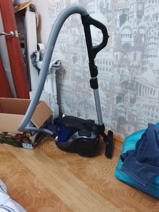 Пылесос тефаль  с одной насадкой