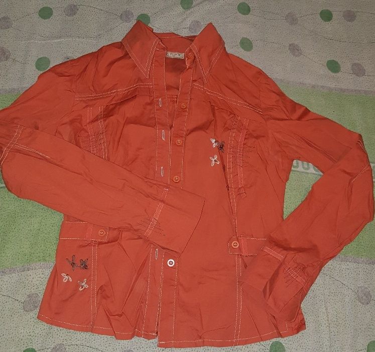 Симпатичные кофты для худеньких девушек.