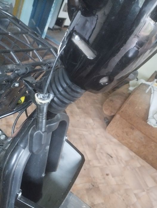 Продам электроскутер SK8