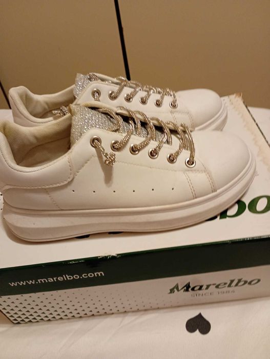 Adidași casual nr.37